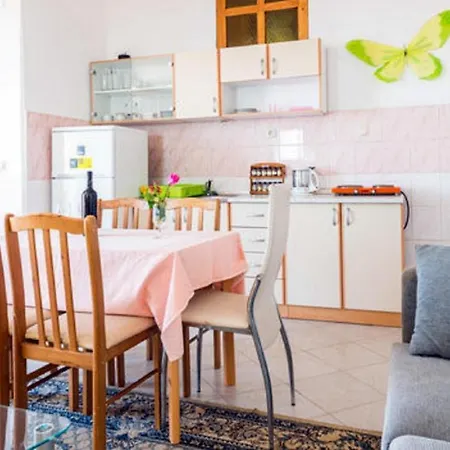 Matusko - Two Bedroom With Terrace And Sea View-8